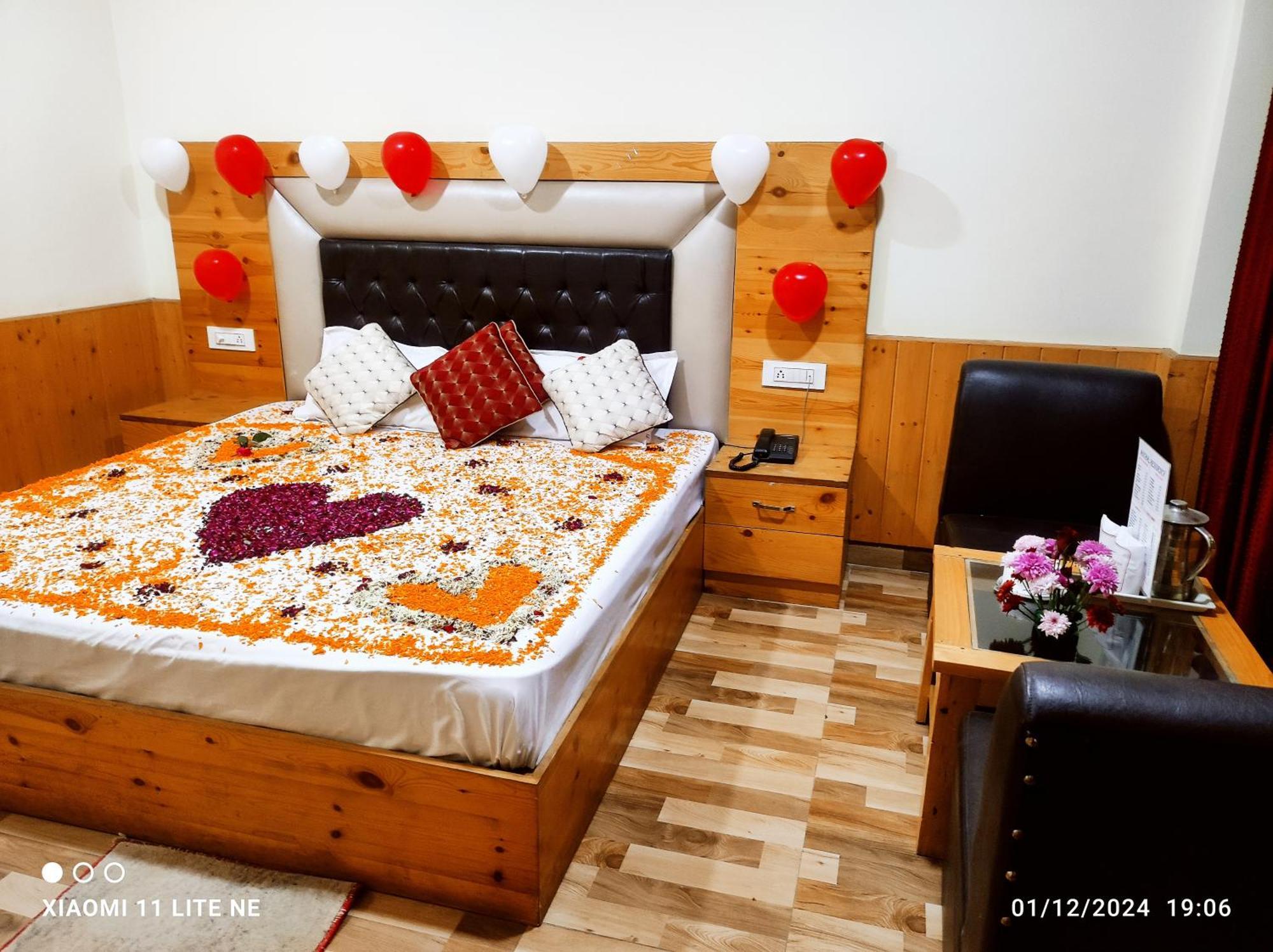 Hotel Anchal Residency Unit Of Best Quality Trip Pvt Manāli Exteriör bild